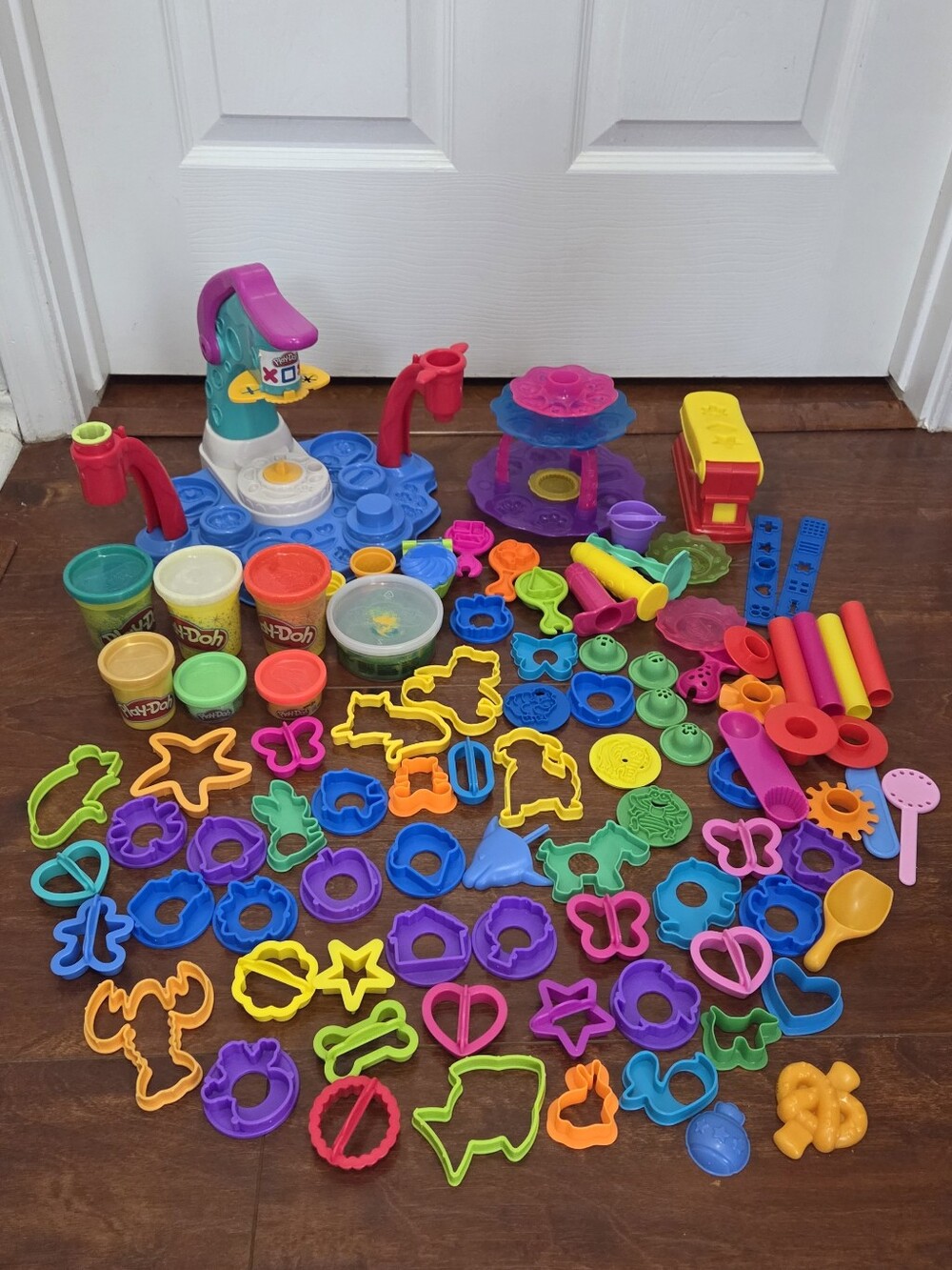 Play-Doh 93-Piece Mega Lot w/ Fun Factory & 6 Soft Cans